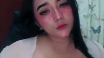 Queen Aurel Tobrut Live Mango