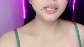 Susu Montok Bbykin Bikin Horny Omek Mendesah