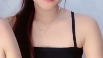Pinky Girl Pamer Meki Sempak Putih Menggoda