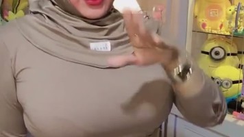 Nenk Jilboobs Tobrut Kece Goyang Dribble Instagram