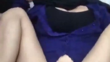 Bokep Premium Gosok Memek Pacar Yang Gatal