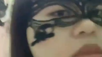 Sisil Nyepong Dikobelin Dikenyot Nenennya