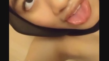 Hot Video Masturbasi Mahasiswi Jilbab Blunder